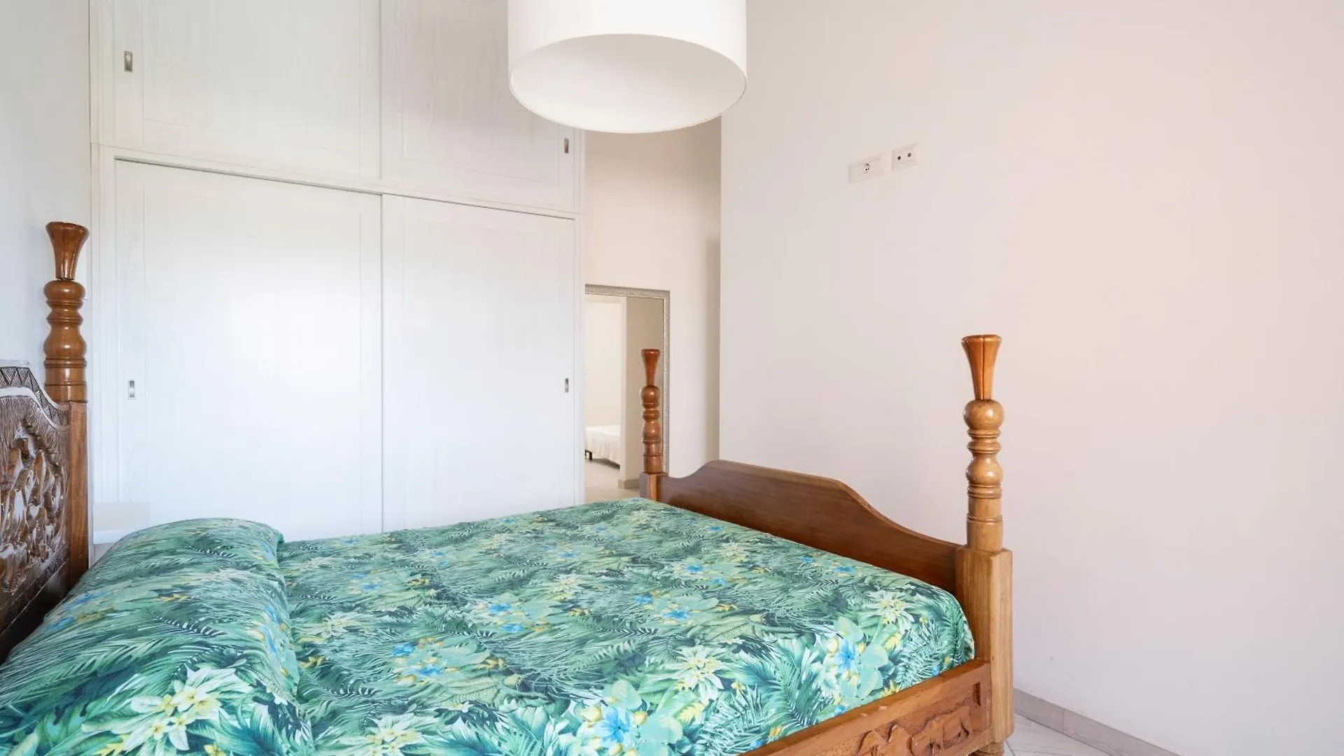 Attico Panoramico A Tortoli Apartment Italy
